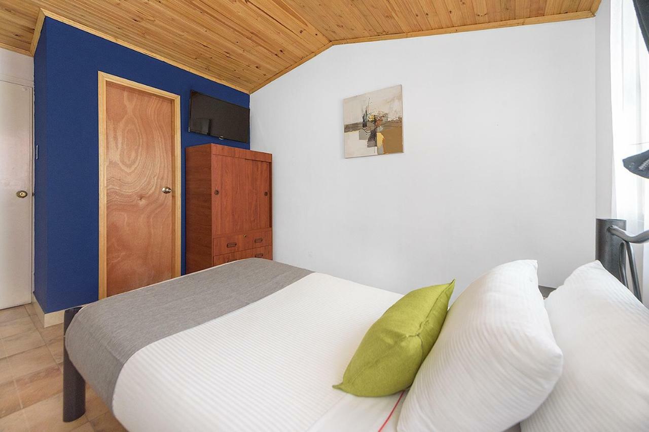 Hotel Casa Normandia Bogotá Kültér fotó